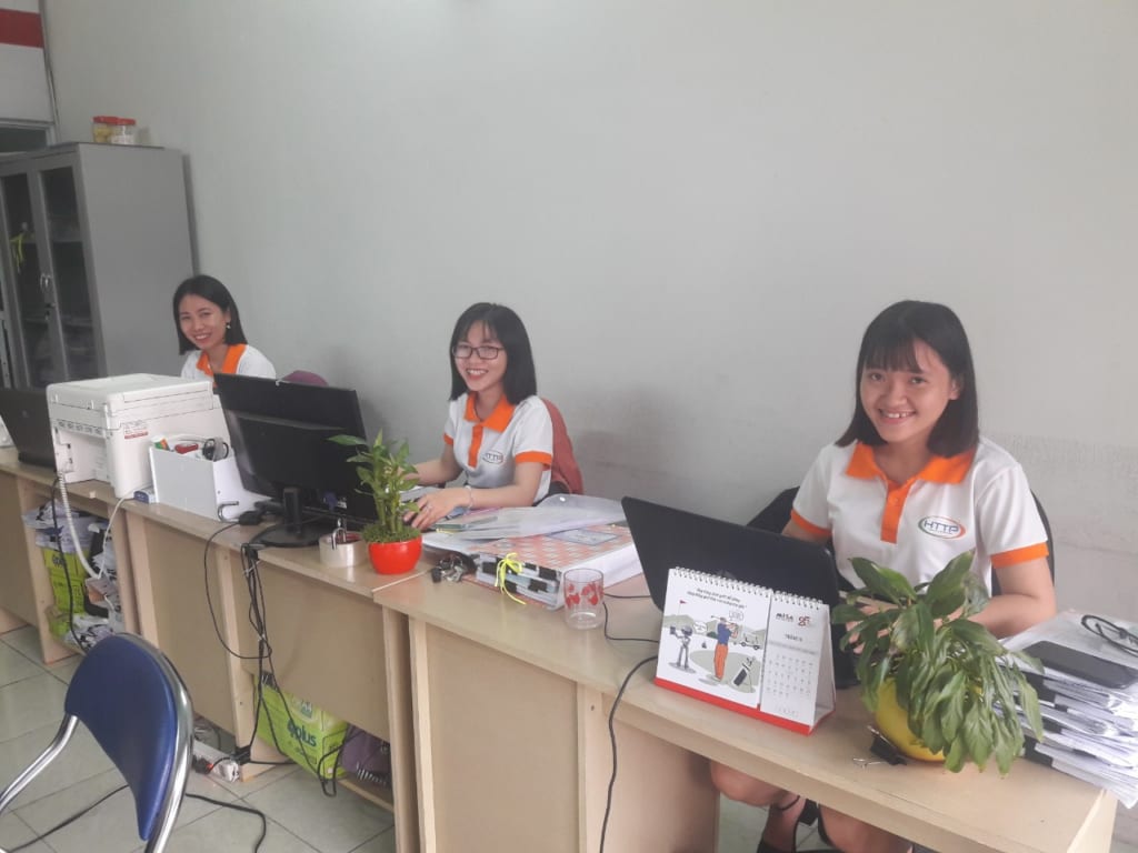 Đội ngũ nhân viên chuyên dịch vụ tư vấn thành lập công ty tại Quảng Ngãi